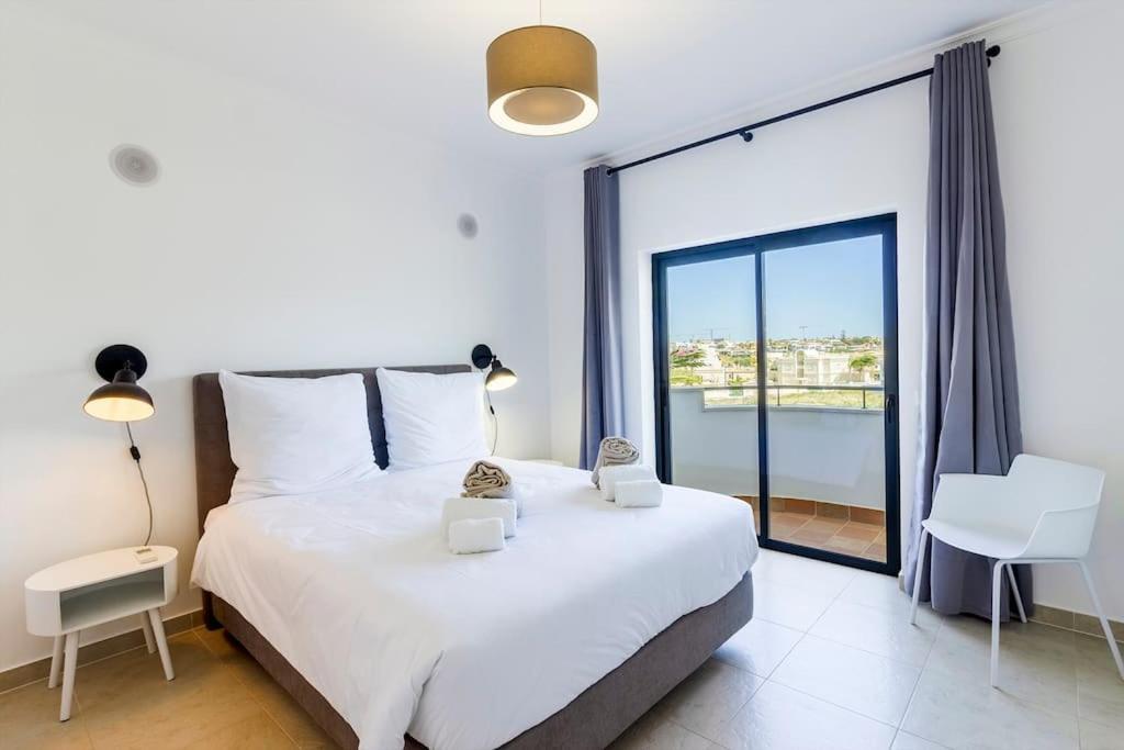 Apt At Porto De Mos With Pool Lagos Ngoại thất bức ảnh